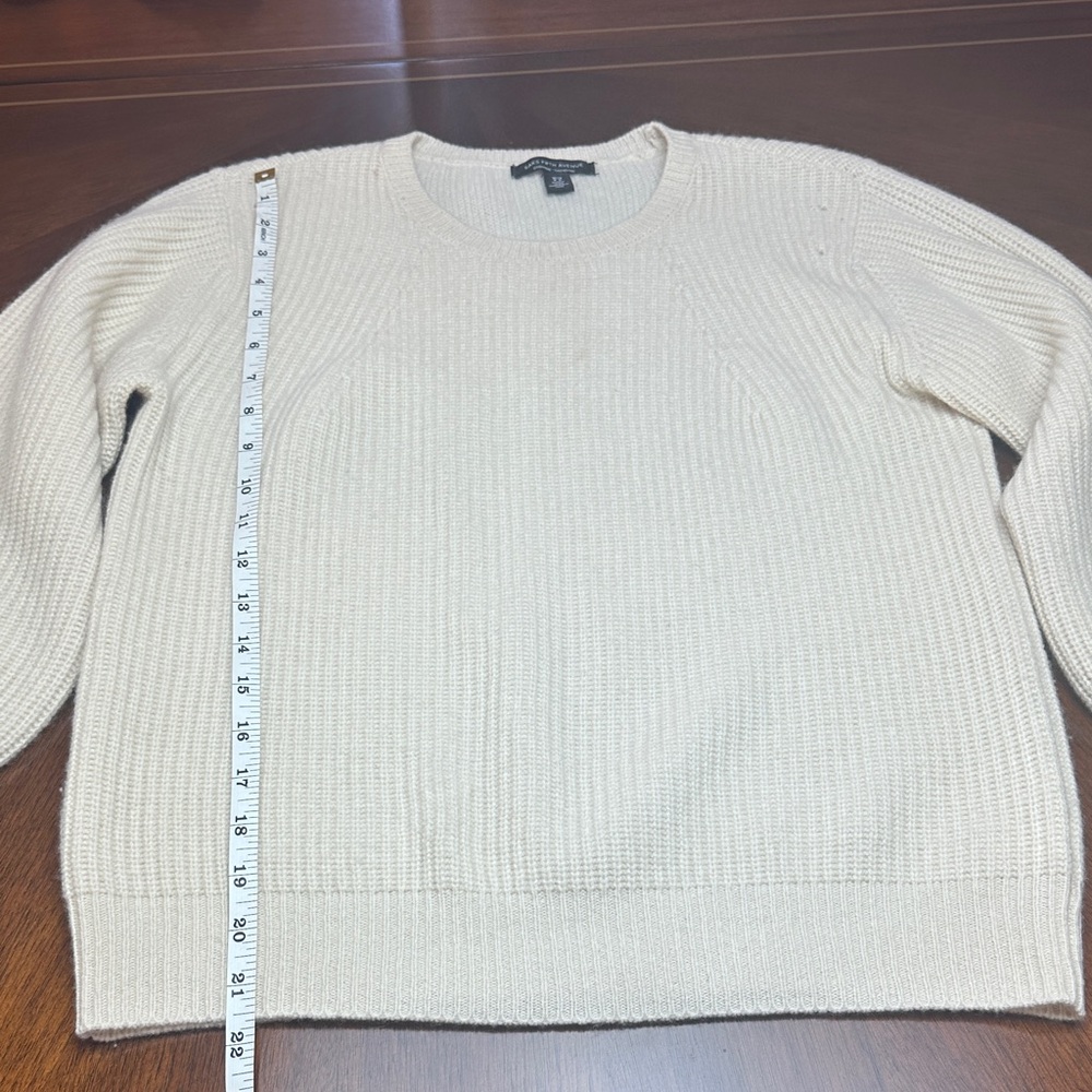 Saks Fifth Avenue Cashmere Cream Knit Sweater | Luxe Soft Classic Size M - Picture 4 of 8